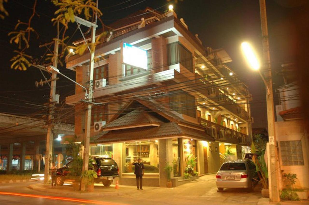 Kraisaeng Place Phitsanulok Exterior photo